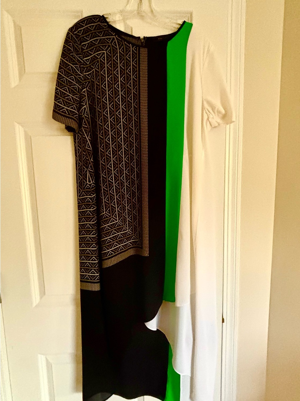 BCBGMaxAzria Green, Black & White Colorblock Short-Sleeve midi dress